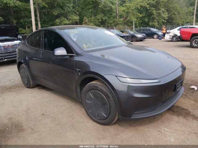 2026 TESLA MODEL Y PREMIUM REAR-WHEEL DRIVE/REAR-WHEEL DRIVE