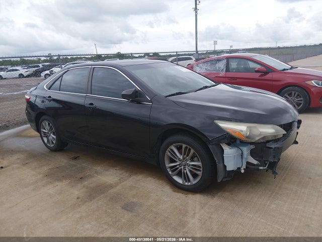 2017 TOYOTA CAMRY SE