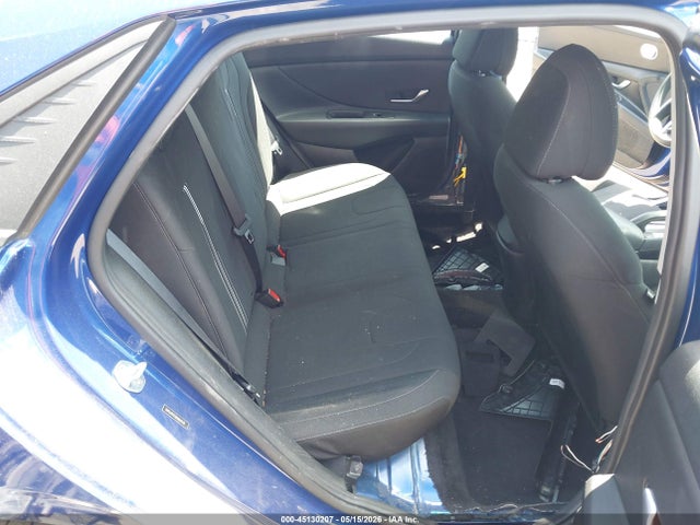 2022 Hyundai ELANTRA SEL 照片 8