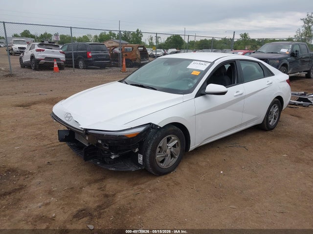 2026 Hyundai ELANTRA SE 照片 2
