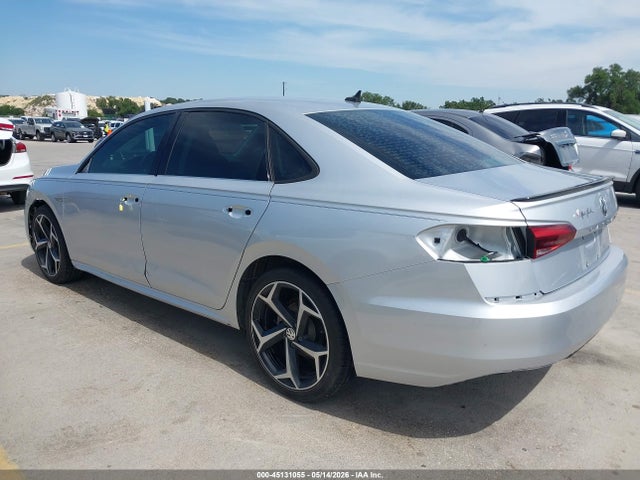 2020 Volkswagen PASSAT 2.0T R-LINE — фото 3