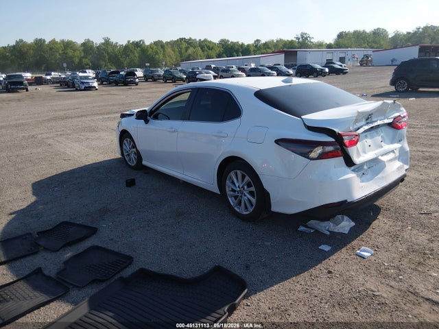 2024 Toyota CAMRY LE 照片 3