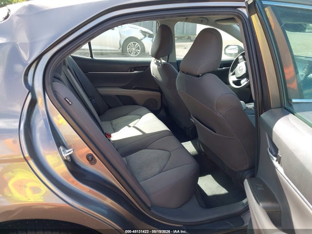 2022 Toyota CAMRY LE photo 8
