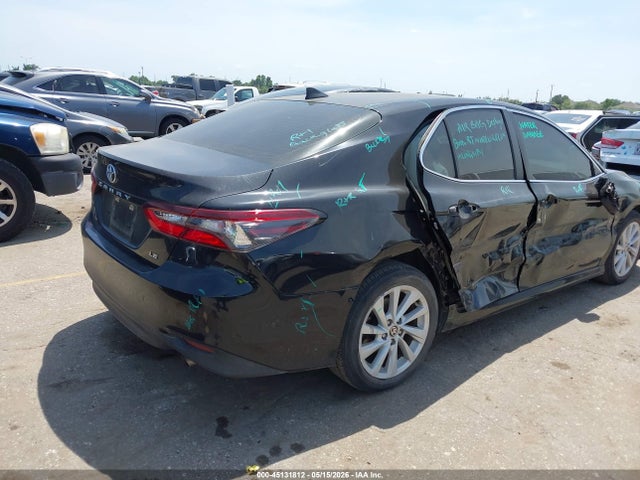 صورة 4 لـ 2022 Toyota CAMRY LE