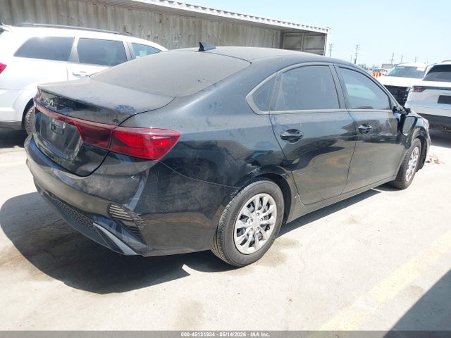 2023 KIA FORTE LX 照片 4