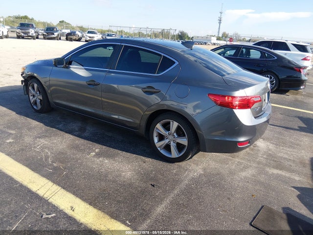 صورة 3 لـ 2014 Acura ILX 2.0L