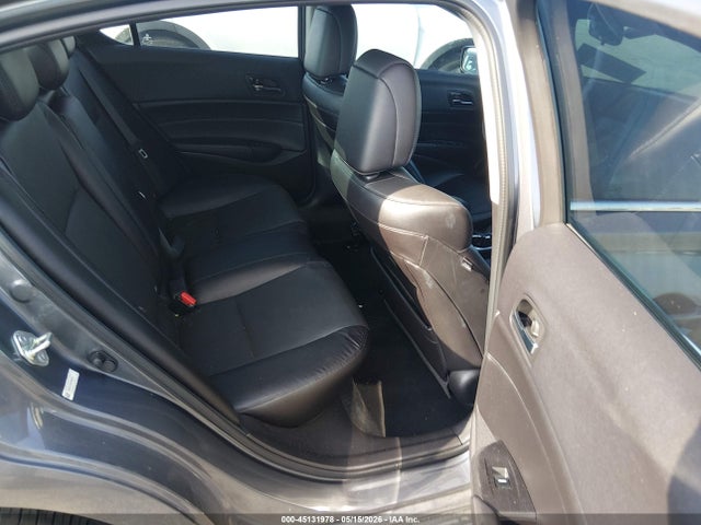صورة 8 لـ 2014 Acura ILX 2.0L