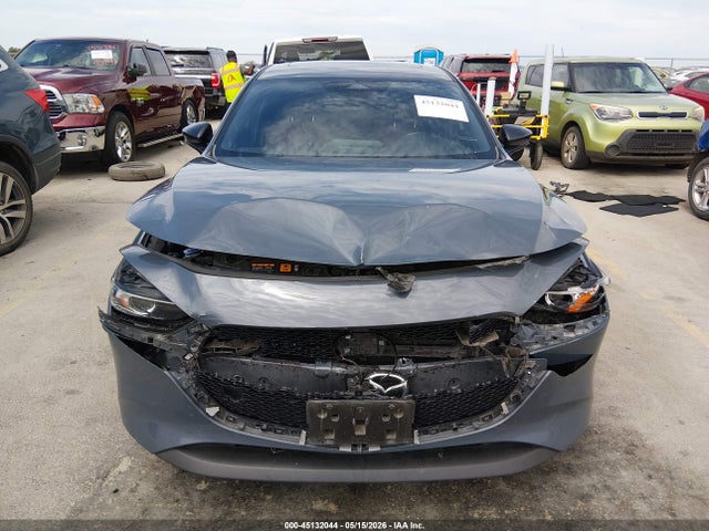 صورة مصغرة 12 لـ 2025 Mazda MAZDA3 2.5 S CARBON EDITION