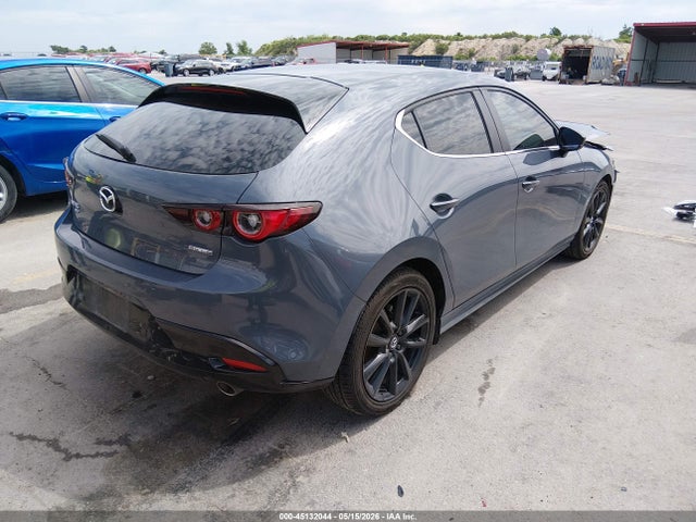 صورة 4 لـ 2025 Mazda MAZDA3 2.5 S CARBON EDITION