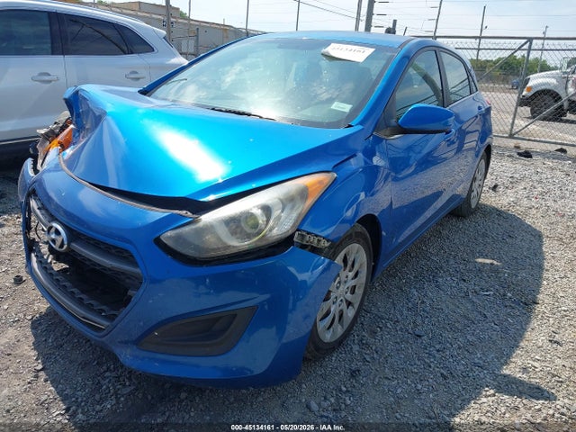 2017 Hyundai ELANTRA GT — фото 2