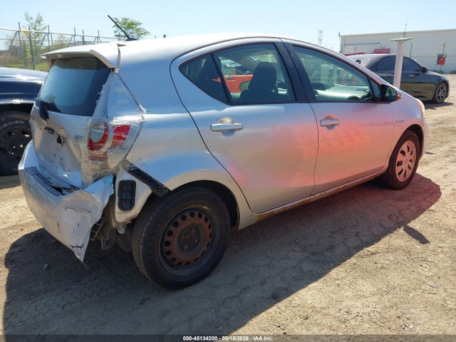 2012 Toyota PRIUS C TWO — фото 4