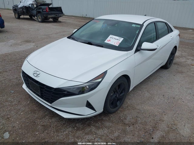 صورة 2 لـ 2022 Hyundai ELANTRA SEL
