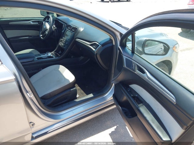 FORD FUSION SE - 5
