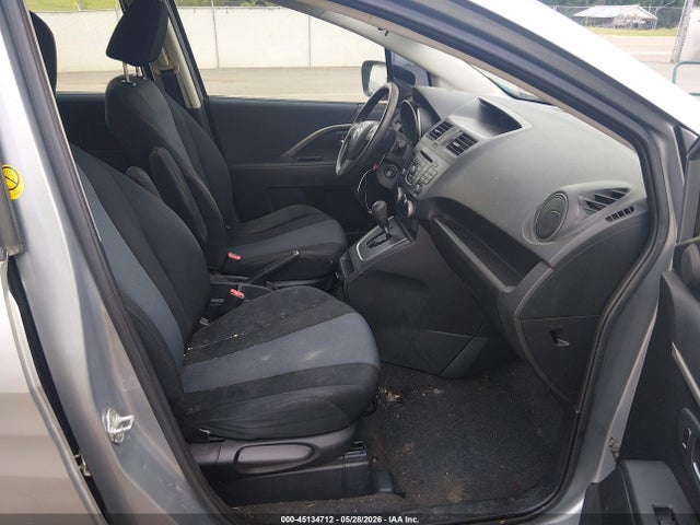 2013 Mazda MAZDA5 SPORT photo 5