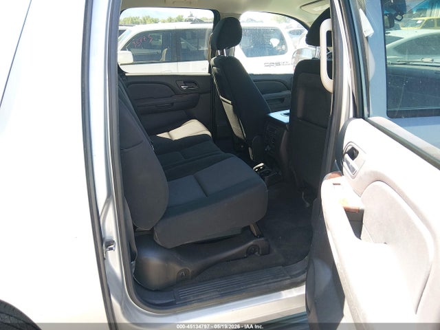 صورة 8 لـ 2011 Chevrolet AVALANCHE 1500 LS
