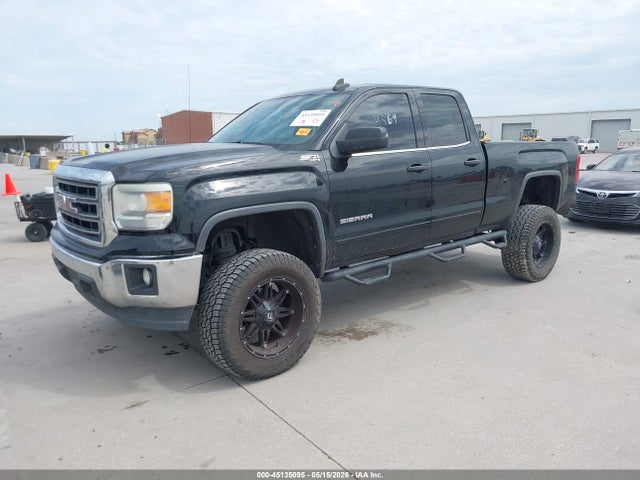 صورة 2 لـ 2015 GMC SIERRA 1500 SLE