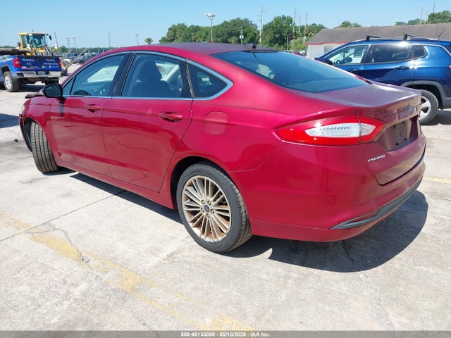FORD FUSION SE - 3