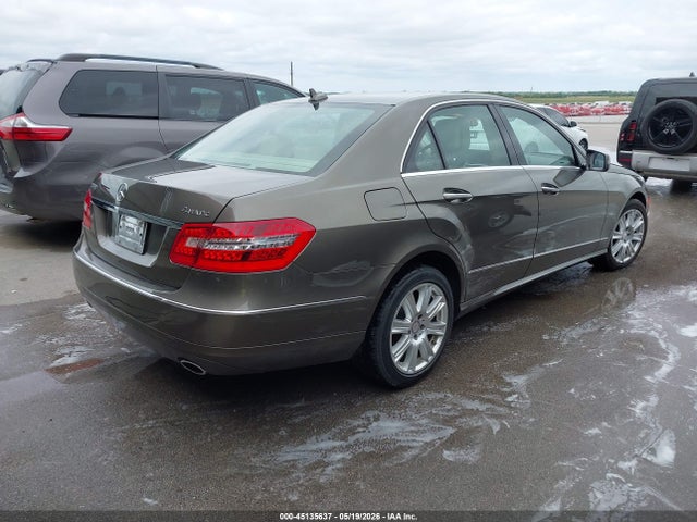 2013 Mercedes-BENZ E 350 4MATIC 照片 4