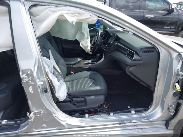 2023 Toyota CAMRY SE photo 5