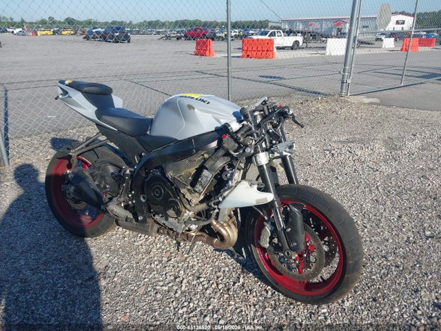 2023 SUZUKI GSX 