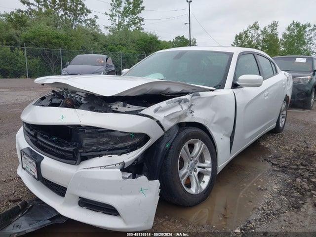 صورة 2 لـ 2021 Dodge CHARGER SXT RWD