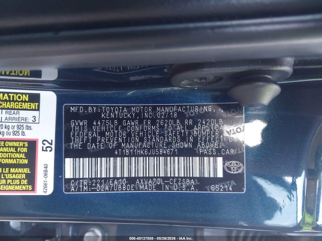 2018 Toyota CAMRY SE photo 9