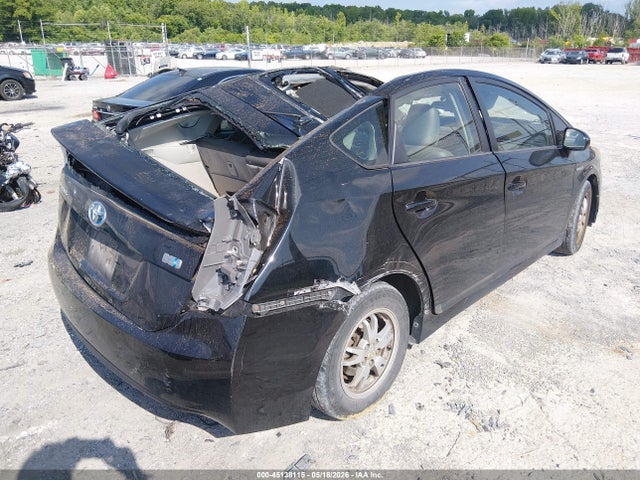 2010 Toyota PRIUS IV — фото 4