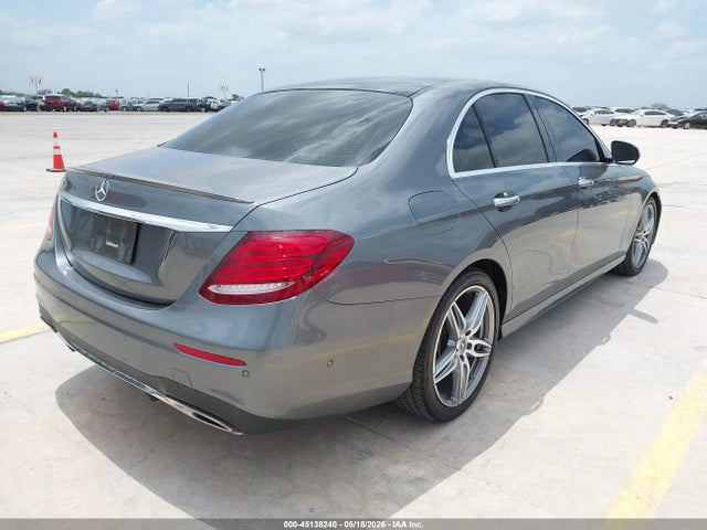 صورة 4 لـ 2018 Mercedes-BENZ E 300