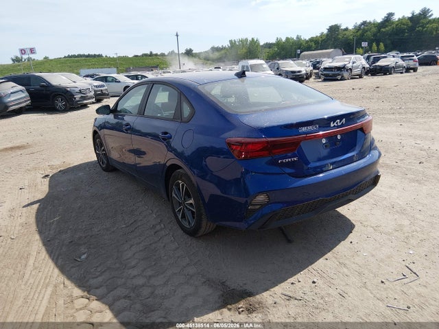 2024 KIA FORTE LXS photo 3