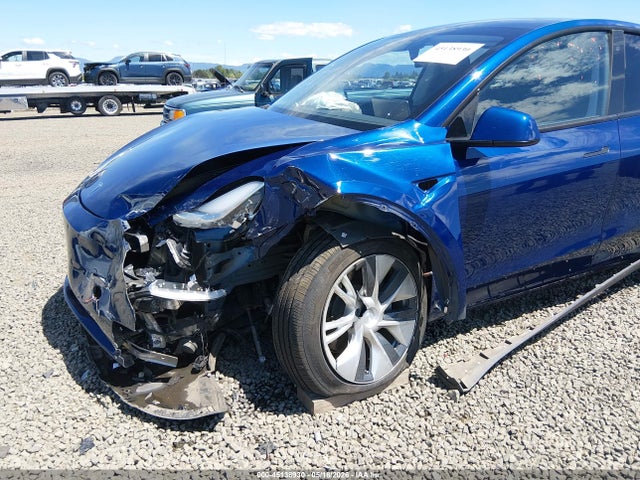 2020 TESLA MODEL Y LONG RANGE DUAL MOTOR ALL-WHEEL DRIVE 6