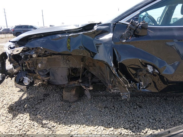 2020 Toyota CAMRY SE thumbnail 15