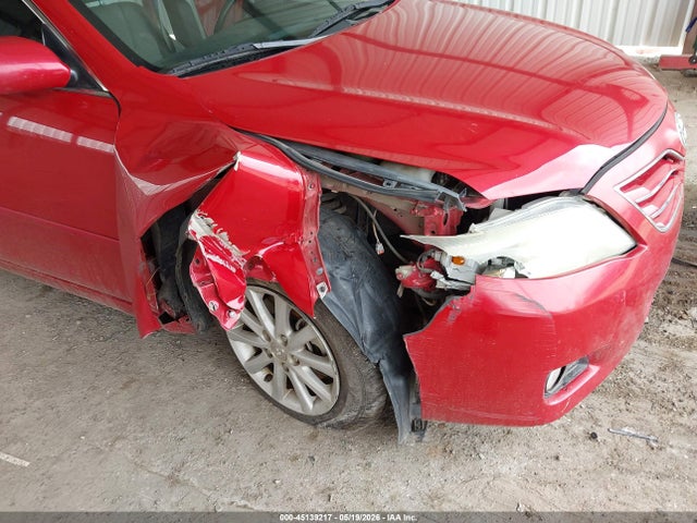 2010 Toyota CAMRY SE/LE/XLE photo 6
