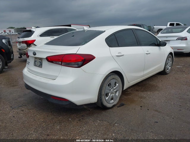 2017 KIA FORTE LX 照片 4