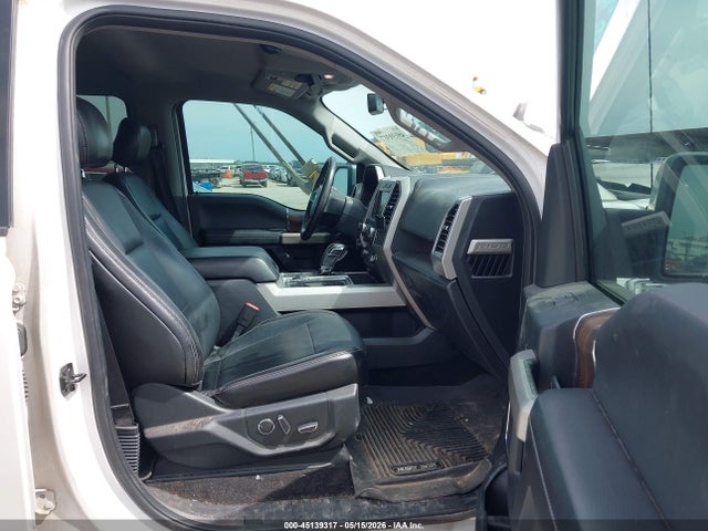 2017 FORD F-150 LARIAT thumbnail 5