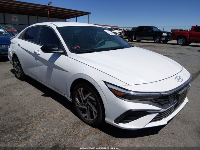 2025 HYUNDAI ELANTRA SEL SPORT