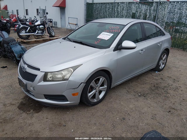 2014 Chevrolet CRUZE 2LT AUTO 照片 2