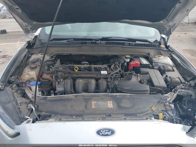 FORD FUSION SE - 10