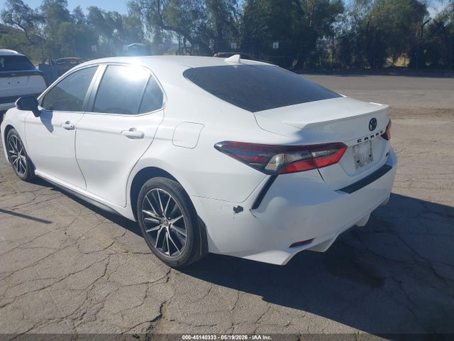 2024 Toyota CAMRY SE — фото 3