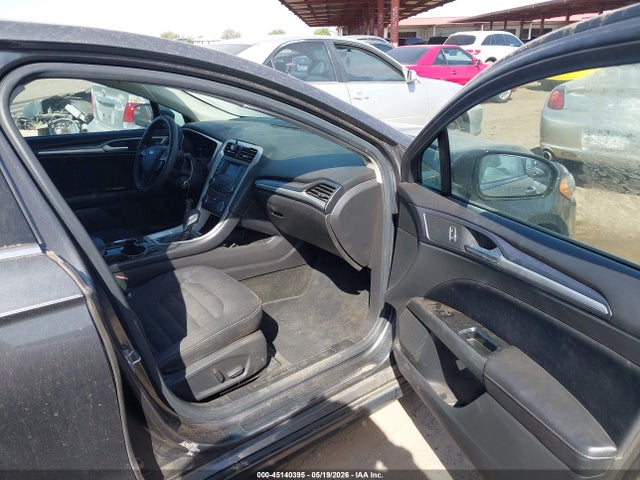 FORD FUSION SE - 5