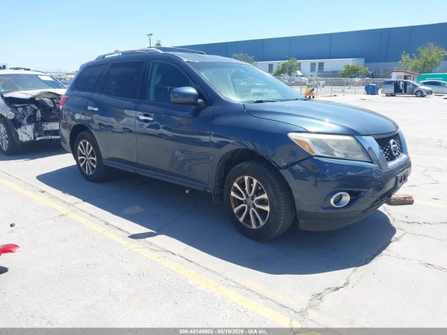 2015 NISSAN PATHFINDE SV