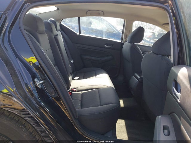 2021 Nissan ALTIMA S FWD photo 8
