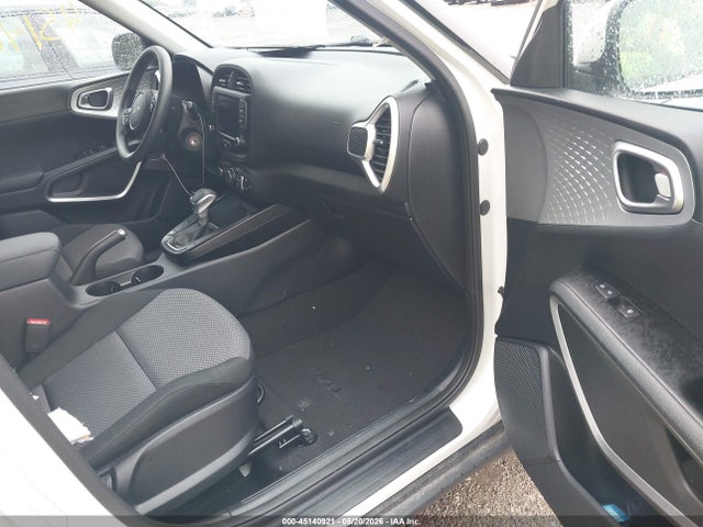 2024 KIA SOUL LX — фото 5