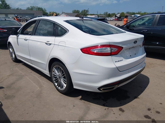 FORD FUSION SE - 3