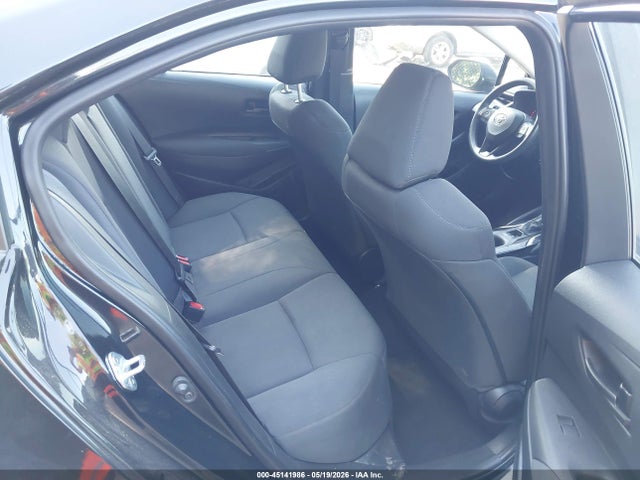 2022 Toyota COROLLA LE photo 8