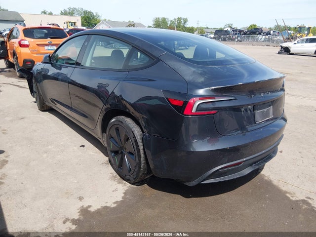 صورة 3 لـ 2024 Tesla MODEL 3 LONG RANGE DUAL MOTOR ALL-WHEEL DRIVE