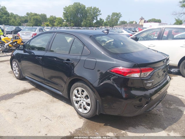 صورة 3 لـ 2021 Toyota COROLLA LE