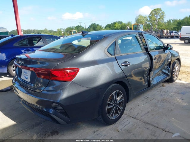 صورة 4 لـ 2023 KIA FORTE LXS