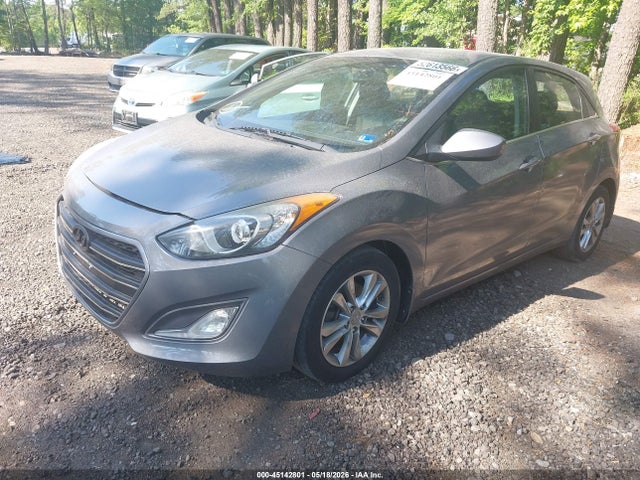 2014 Hyundai ELANTRA GT 照片 2