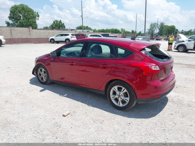 2014 FORD FOCUS SE 照片 3