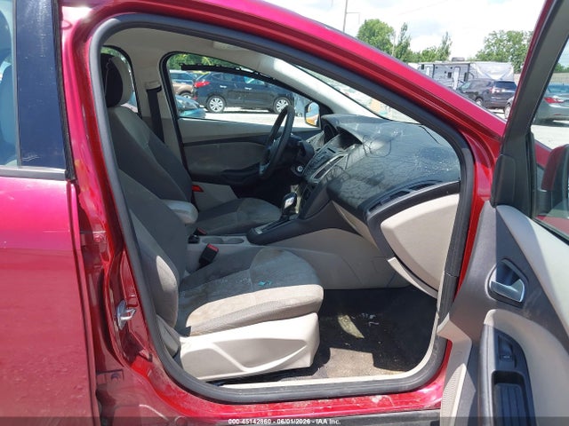 2014 FORD FOCUS SE 照片 5
